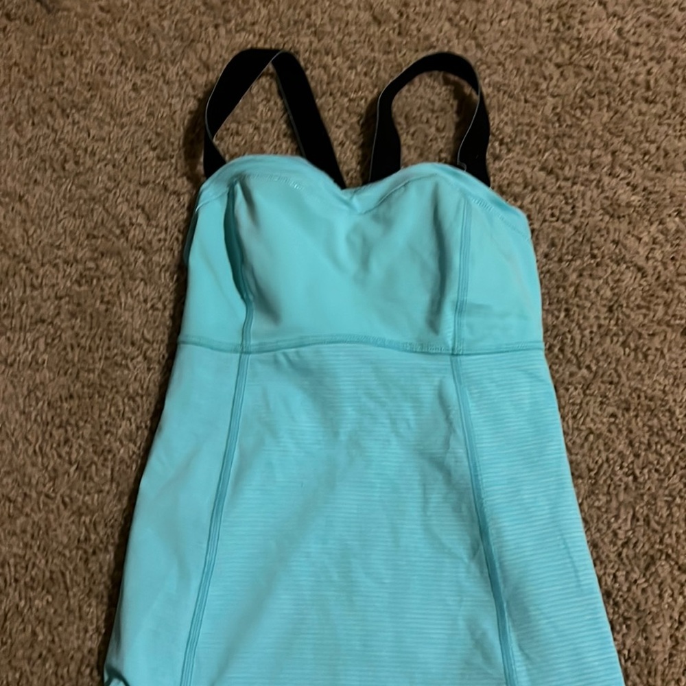 lululemon tank top
